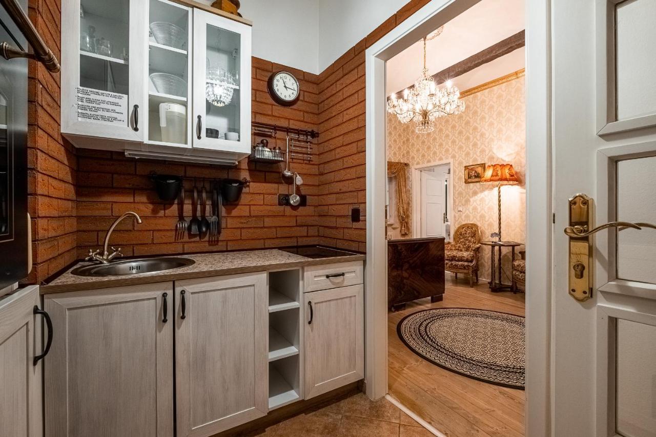 St. Terezie - Baroque Apartment