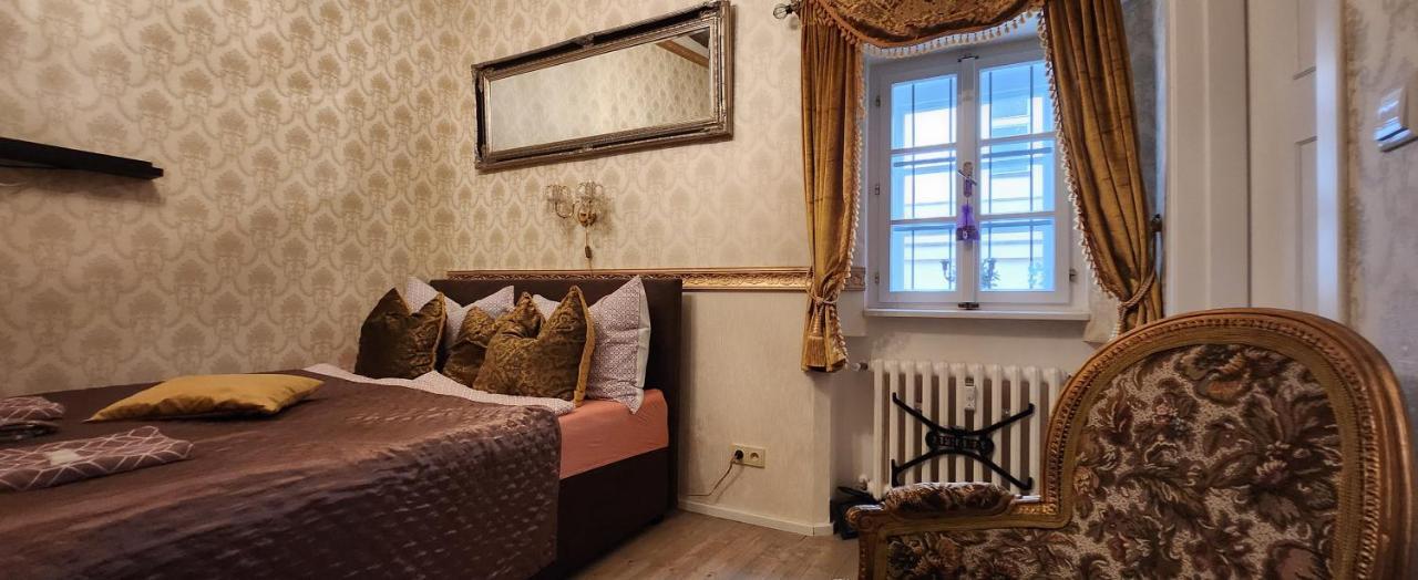 Appartement St. Terezie - Baroque Prague